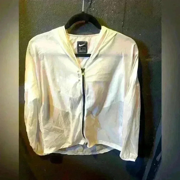 Women’s Nike White Tech Pack Hooded Running Jacket Small - Picture 1 of 4
